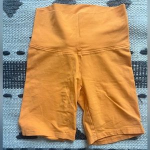 Aritzia TNA Biker shorts